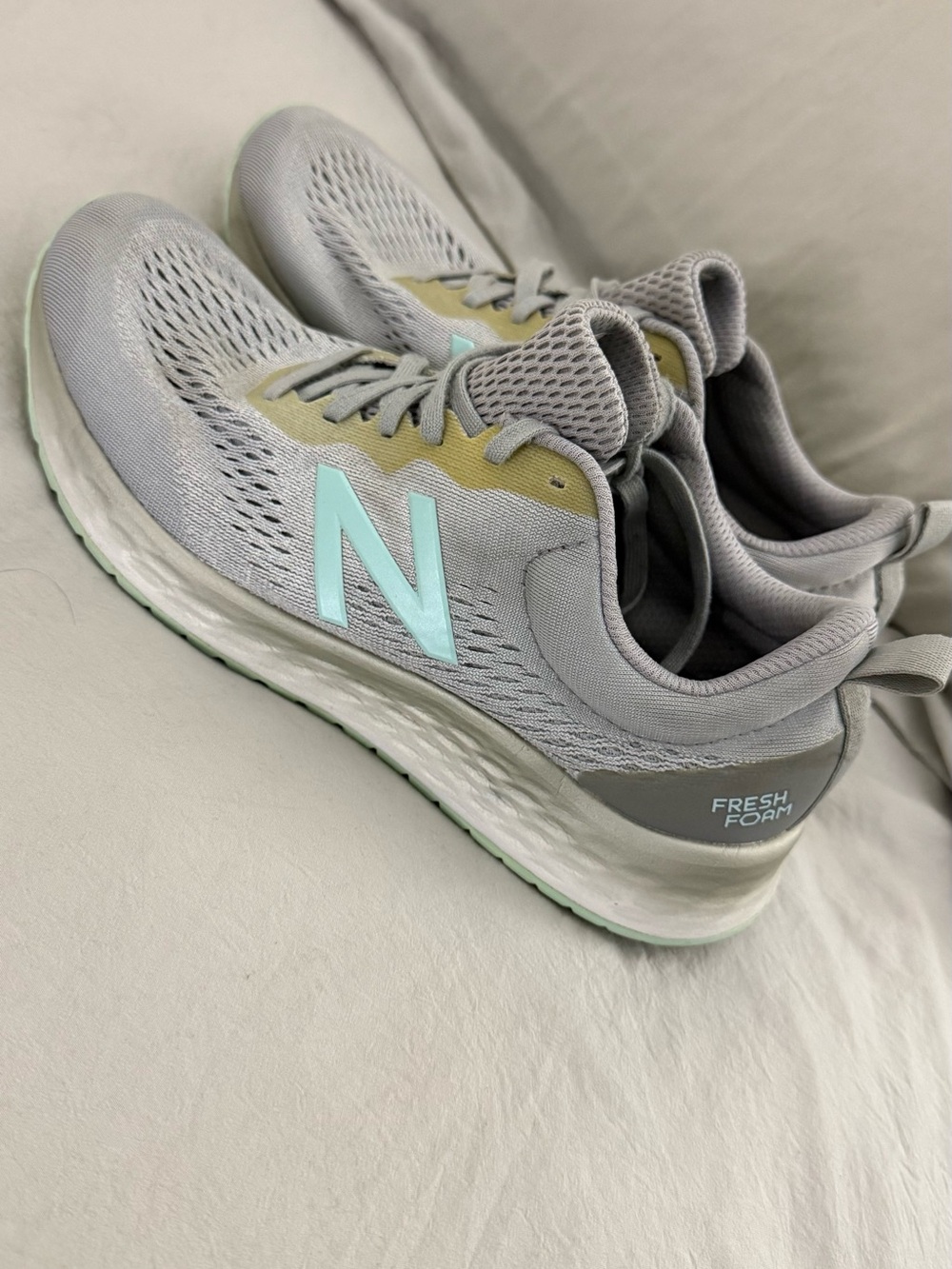 New Balance Fresh Foam Gray Athletic Sneakers womens size 9